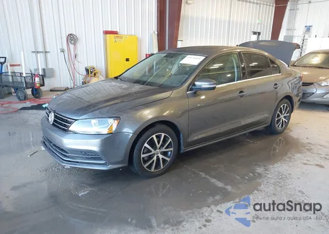 2017 Volkswagen Jetta 1.4T Se из США, поврежденный, VIN 3VWDB7AJ5HM270472